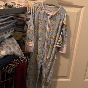 Little Sleepies 9-12 month PJ’s gently used 1-2 times